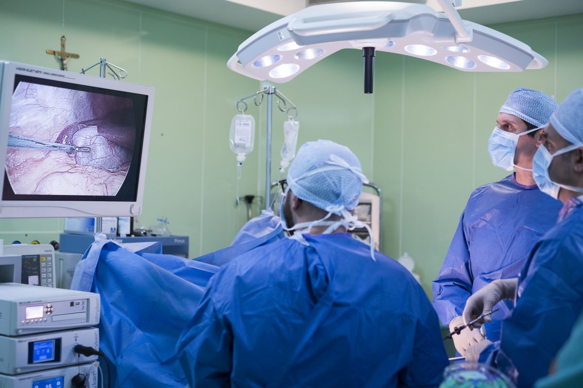Minimally invasive surgery Dr. Jui Mandke